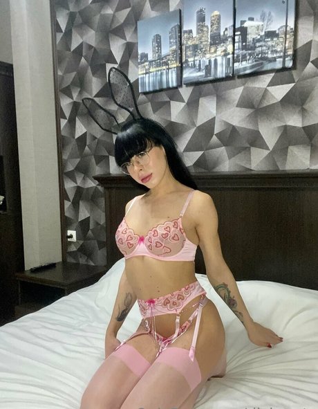 hairy legs onlyfans beautiful archive