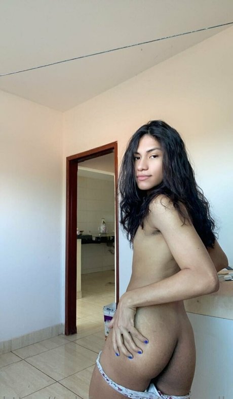 pietravdk naked model picture