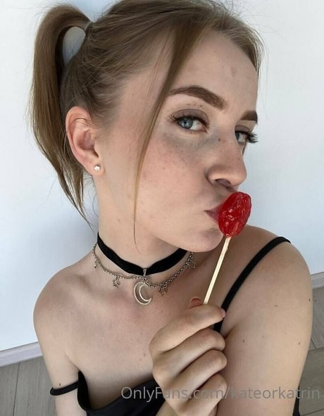 kateorkatrin hd pornstar pics