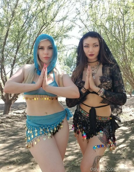 female popular onlyfans sex pic