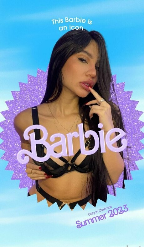 paulatorofree nudes actress pictures