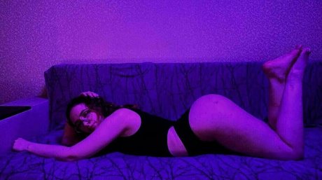 persefonayoung model pretty pics