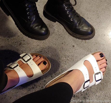 midget girls onlyfans sexy nudes photo