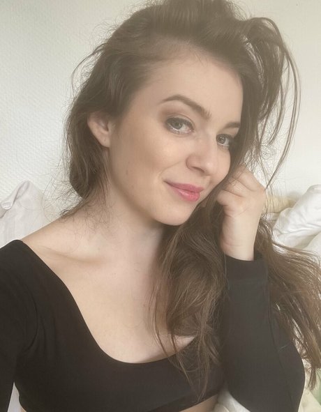 nataschasophiaafree nudes actress pic