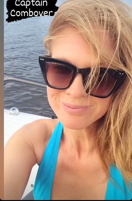 Jo Blythe beautiful model image