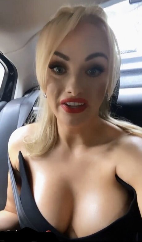 Katie McGlynn pornstar perfect photo