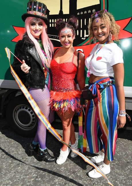 Katie McGlynn model nude image