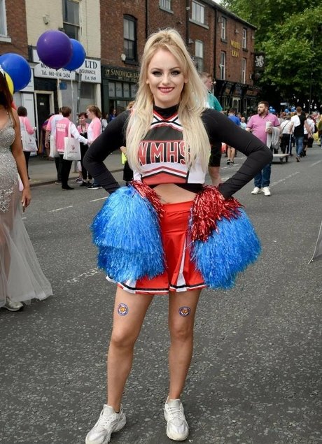 Katie McGlynn naked star pics