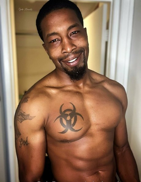 misskenzieanne high quality model img