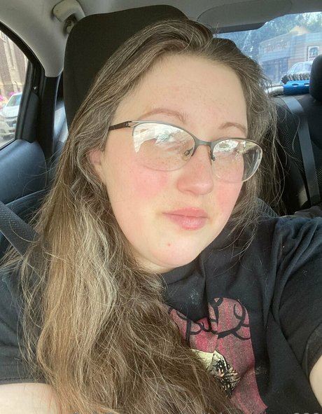 hellsingqueen666 pornstar sex pic