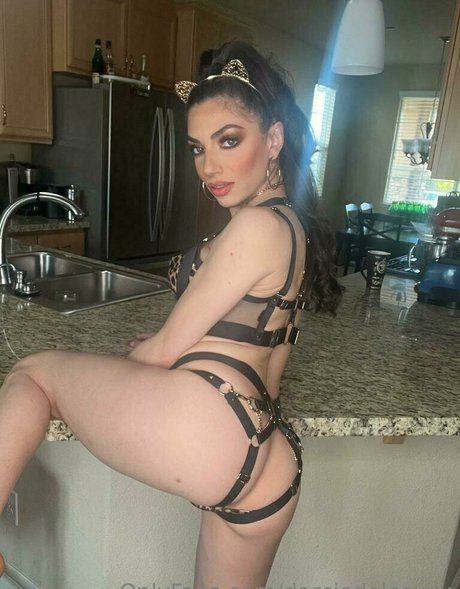 darciedolcexxx star beautiful photos