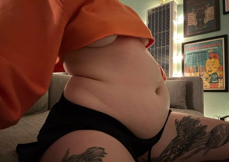 catsncake model erotic archive