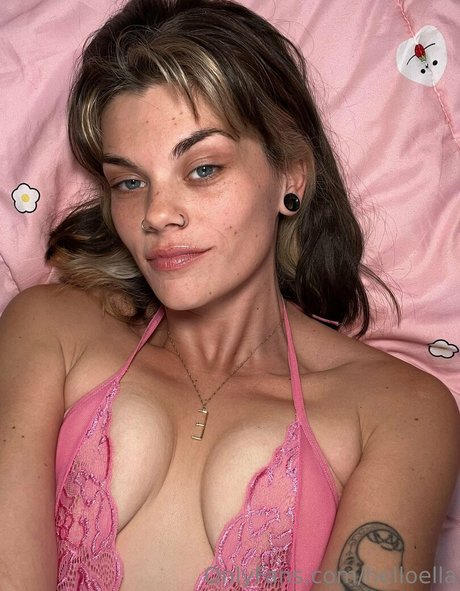 cheerleader onlyfans art nude galleries