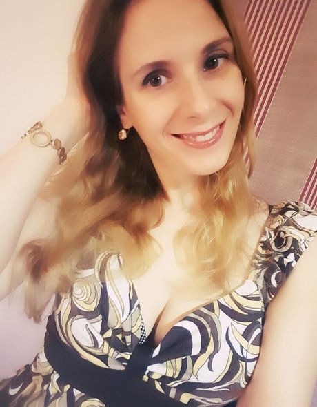 ellyedelweiss pornstar perfect img