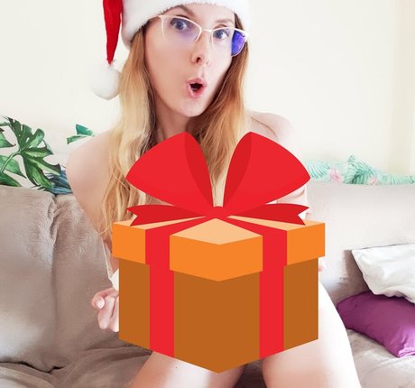 ellyedelweiss nude model galleries