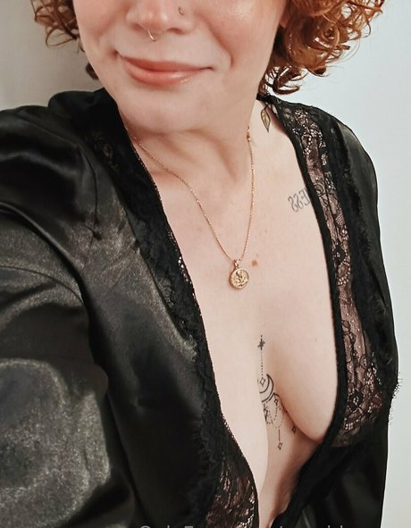 gemidemure model high quality image