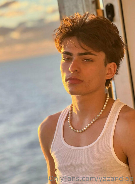 yazandiab star high quality pics