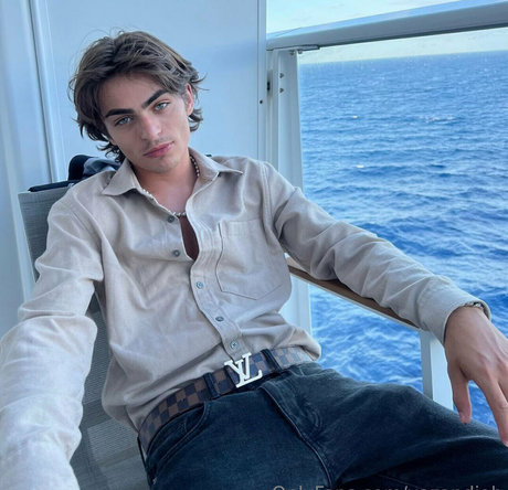 yazandiab adult star images