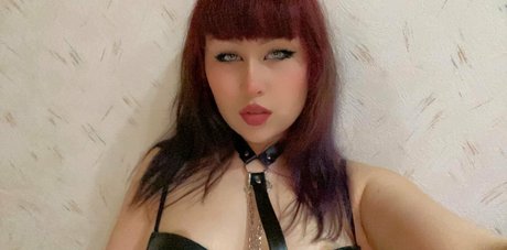 Yadisthantos porn model photo