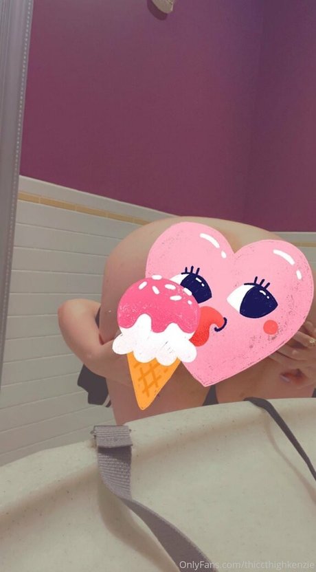 thiccthighkenzie star erotic pictures