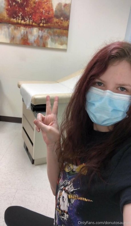 flat chested onlyfans adult photo