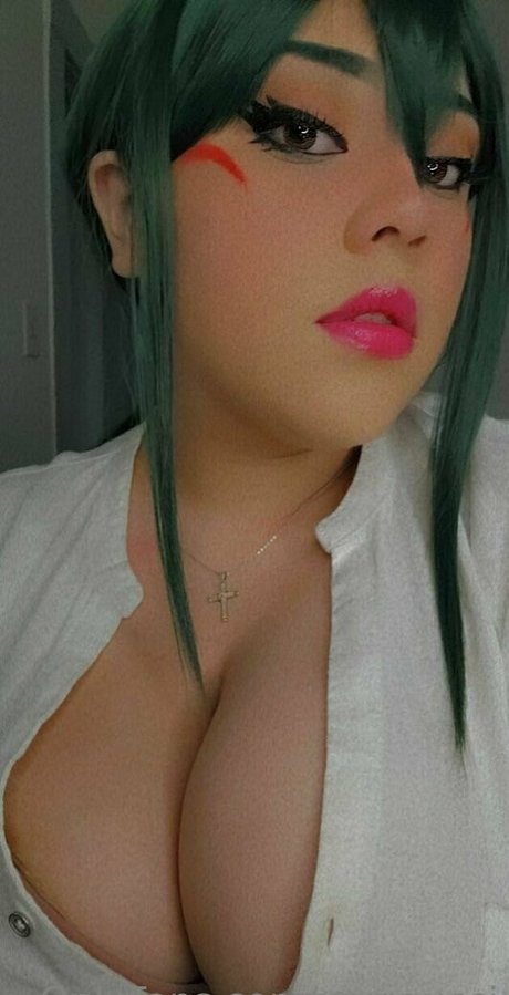 uwugucci star nudes pics