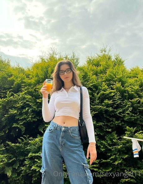 sofiaa2307 hot model image