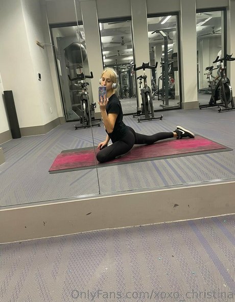 xoxo christina top star image