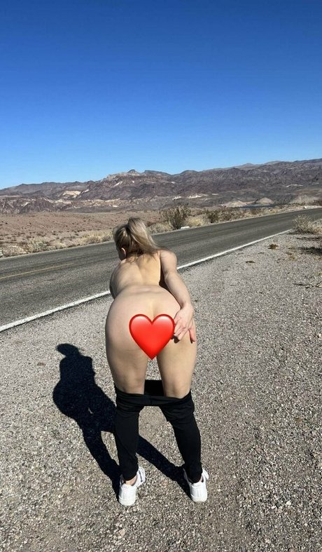 xoxo christina Photo Gallery