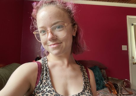 junestrawberriesfree nude star gallery