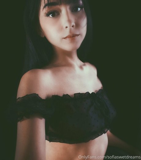 sofiaswetdreams star hot picture