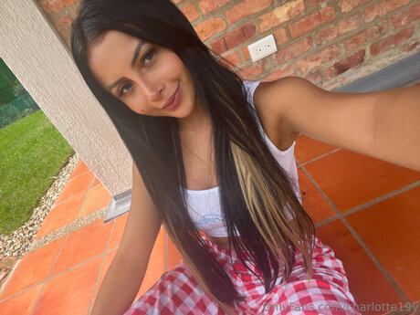 charlotte19y star nude picture