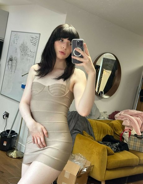 ickyypeach beautiful pornstar photos