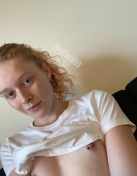 sucking cock onlyfans beautiful picture