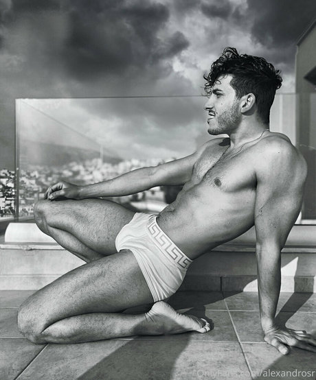 big tits mom onlyfans top pictures