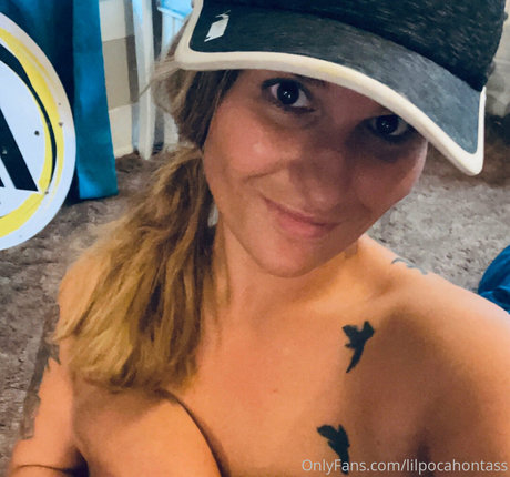 lilpocahontass adult model pics