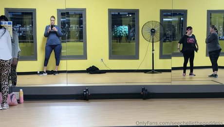 seechellethegoddess star erotic pics