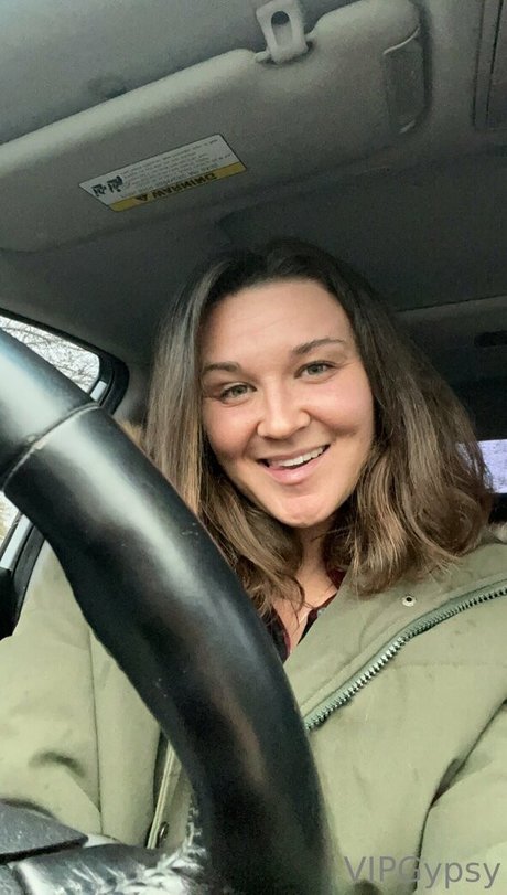 courtneylynnfree art star pic