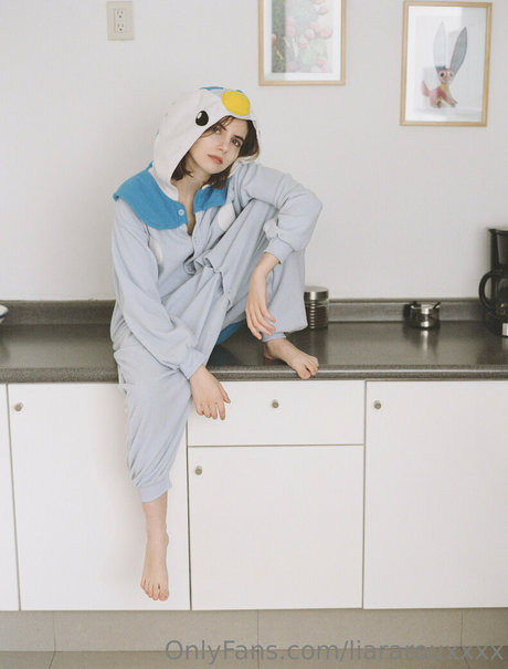 liararouxxxx star pornographic pictures