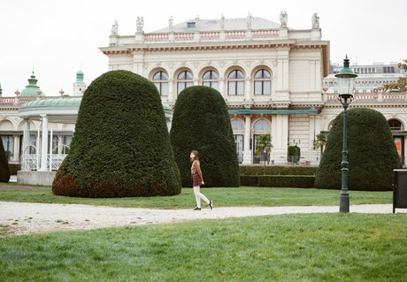 liararouxxxx erotic pornstar image