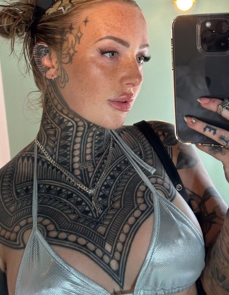 british blonde onlyfans free nude image