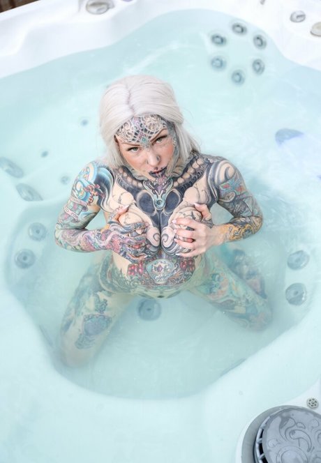 cignosuicide best actress gallery