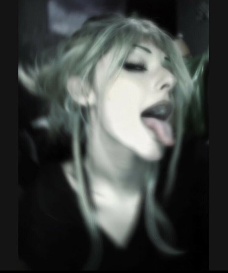 Nivvky star naked pic