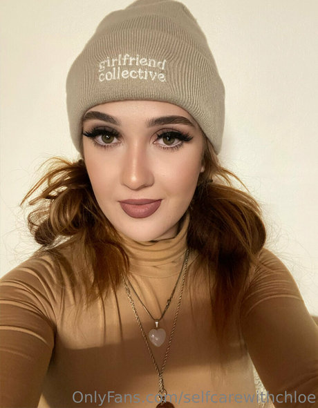 selfcarewithchloe porn model pics