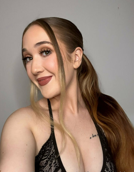 selfcarewithchloe nice pornstar pictures