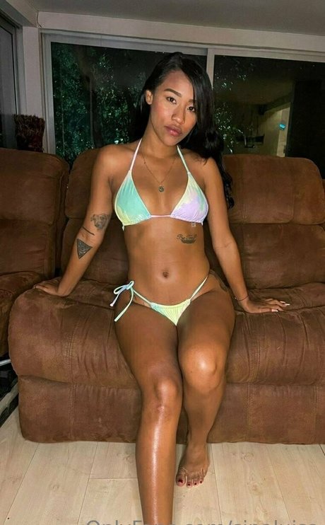 sinaluisa star sexy galleries