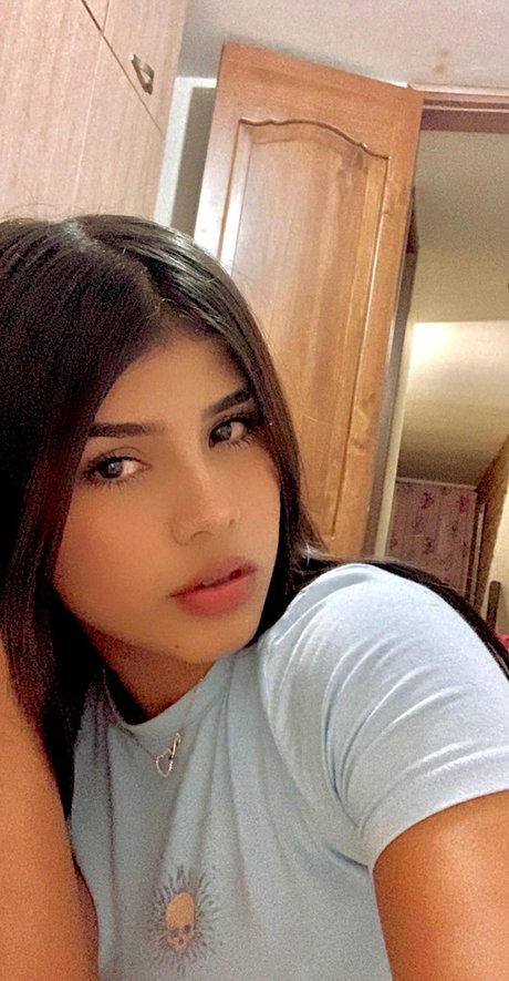 Ana Le n star free img