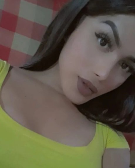 Mia007 erotic model image