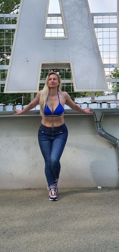 blonde muscle onlyfans art nude pics