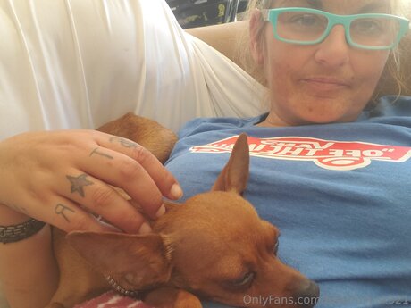 Beach Chick 321 naked actress galleries